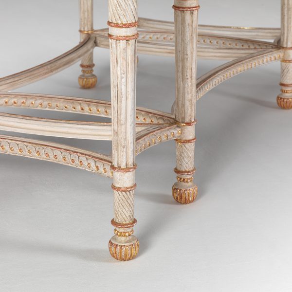 George III design parcel gilt pier-tables - Image 3